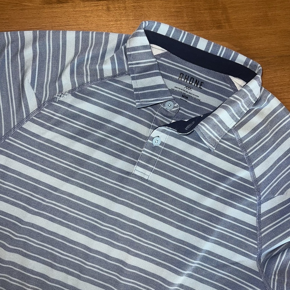 Rhone Mens Size‎ Medium Delta Pique Blue Stripe Polo Shirt Golf Short Sleeve